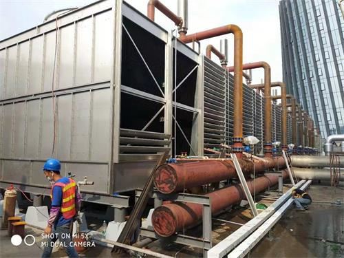 典型的玻璃鋼冷卻塔組件介紹,玻璃鋼冷卻風機